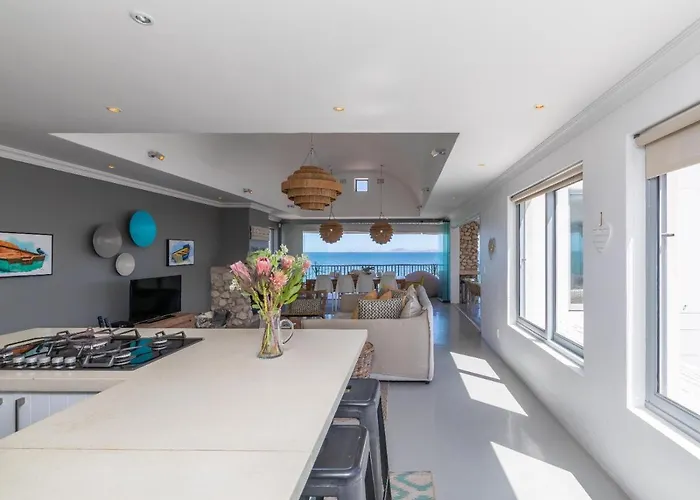 Sandy Toes Beach Villa