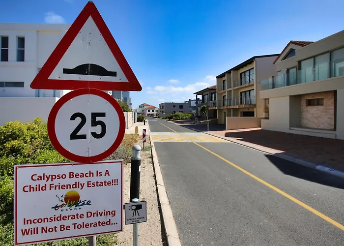 Love, Peace And Water, Langebaan, 8-Sleeper