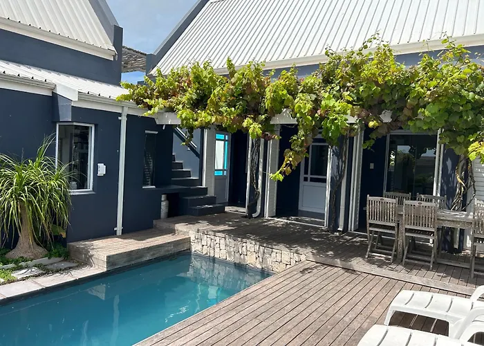 La Maison Bleue, Luxury Self-Catering Villa.