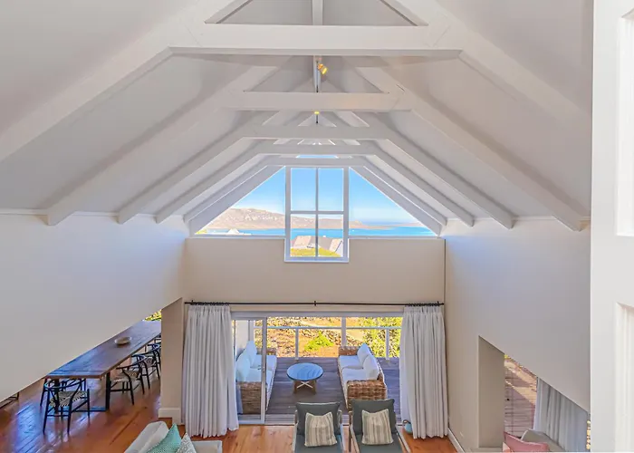 Tern Beach House, Langebaan, 8-Sleeper